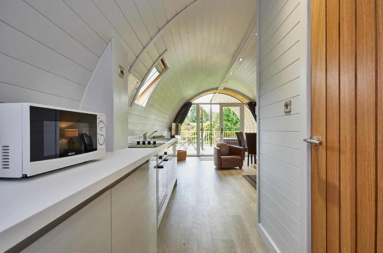 Braidhaugh Holiday Lodge And Glamping Park Crieff Bagian luar foto